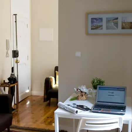Romantic & Renewed 1 Bedroom In Campolide - 1e Lisbon