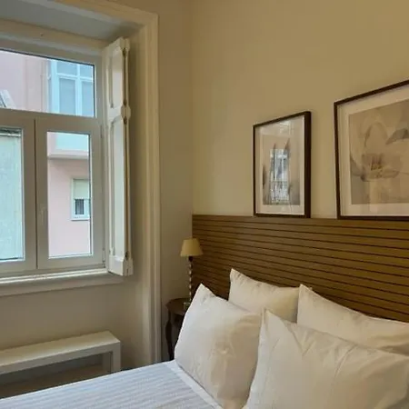 Romantic & Luminous 1 Bedroom In Campolide - 1e Apartamento