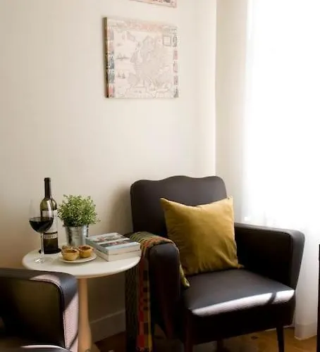 Appartamento Romantic & Renewed 1 Bedroom In Campolide - 1e